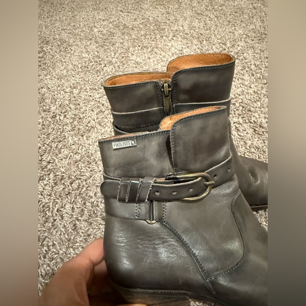 Pikolinos Baqueira Leather Women’s Booties , size 38/7.5-8US - Picture 3 of 11